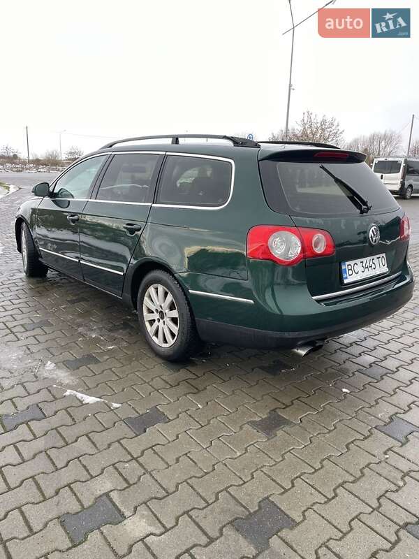 Универсал Volkswagen Passat 2006 в Яворове
