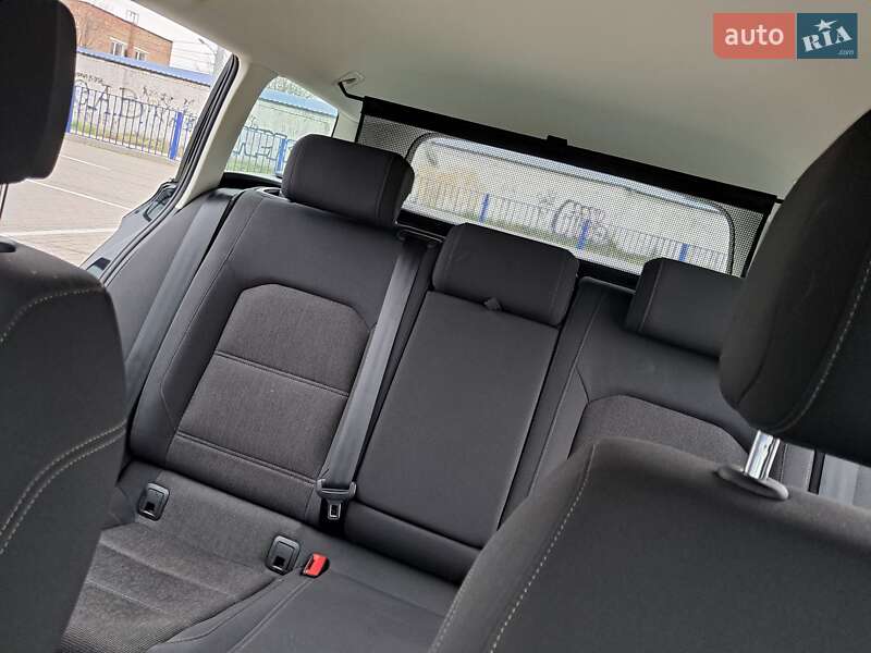 Универсал Volkswagen Passat 2018 в Нововолынске