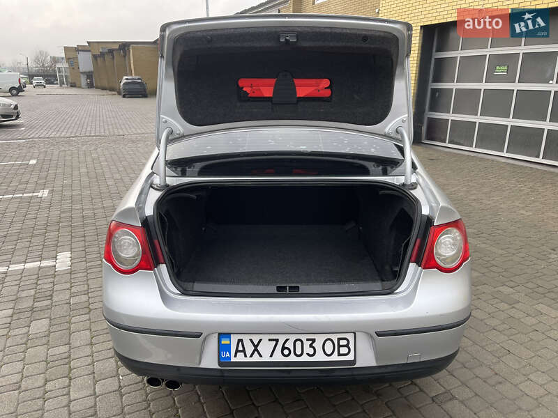 Седан Volkswagen Passat 2007 в Харкові