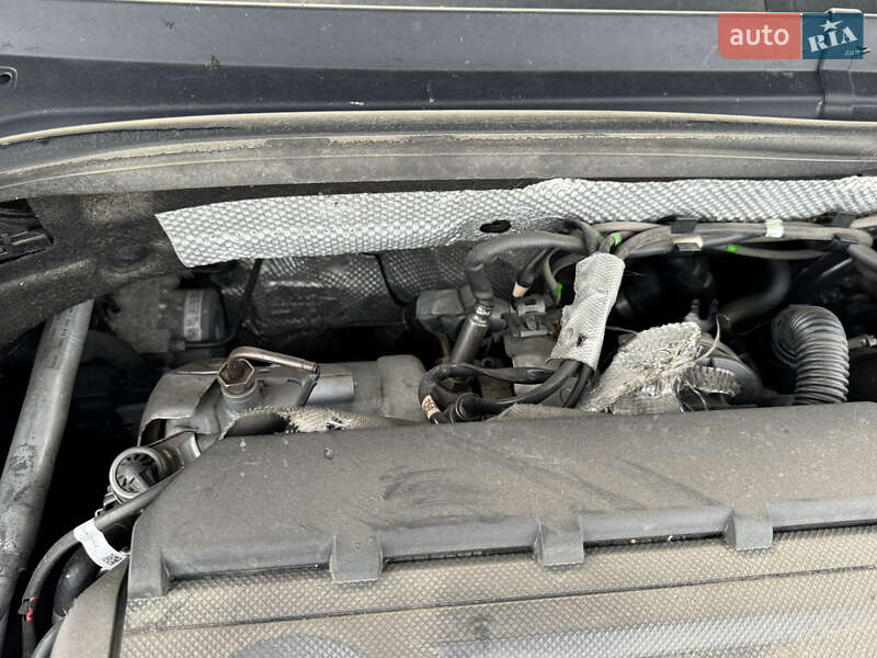 Универсал Volkswagen Passat 2018 в Софиевской Борщаговке фото 68 Универсал Volkswagen Passat 2018 в Софиевской Борщаговке