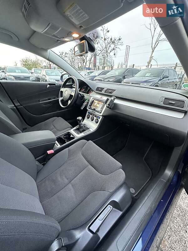 Универсал Volkswagen Passat 2009 в Белогородке фото 18 Универсал Volkswagen Passat 2009 в Белогородке
