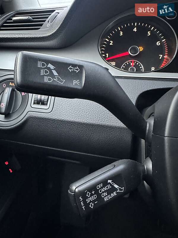 Универсал Volkswagen Passat 2009 в Белогородке фото 29 Универсал Volkswagen Passat 2009 в Белогородке