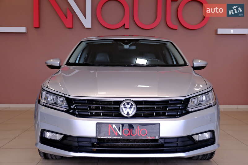 Седан Volkswagen Passat 2017 в Одесі