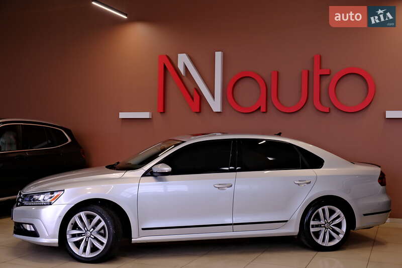 Седан Volkswagen Passat 2017 в Одесі