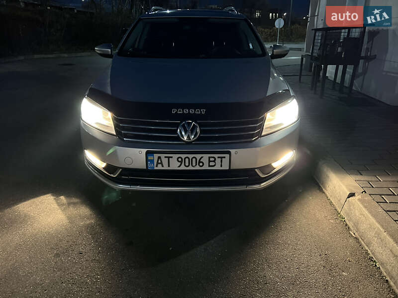 Универсал Volkswagen Passat 2011 в Киеве