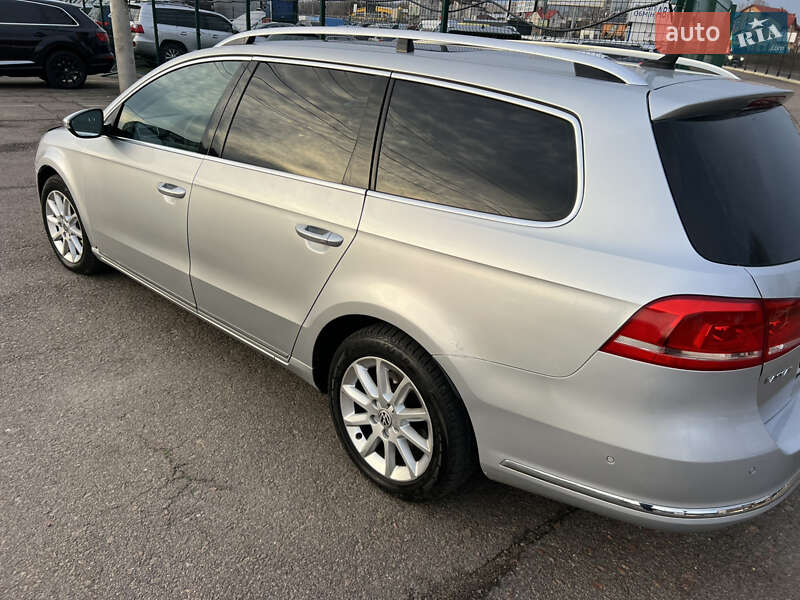 Volkswagen Passat 2011 Volkswagen Passat 2011