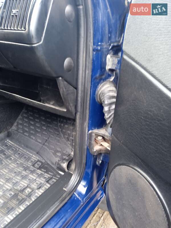 Универсал Volkswagen Passat 1992 в Томашполе