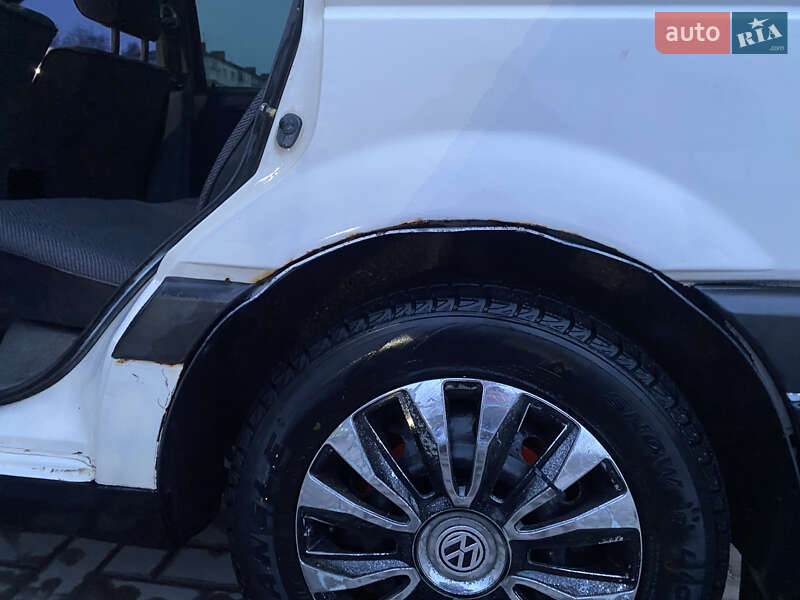 Седан Volkswagen Passat 1991 в Шепетівці