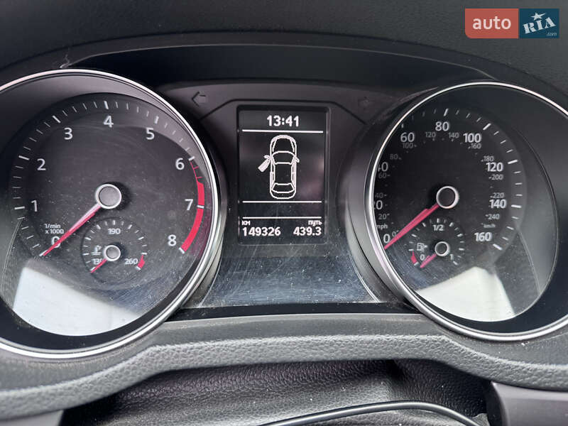 Седан Volkswagen Passat 2016 в Киеве фото 10 Седан Volkswagen Passat 2016 в Киеве