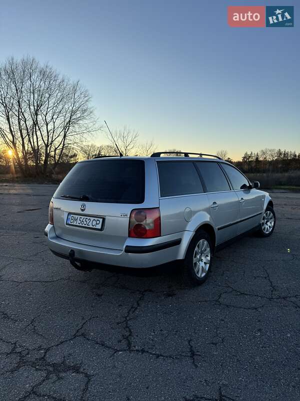 Универсал Volkswagen Passat 2002 в Котельве