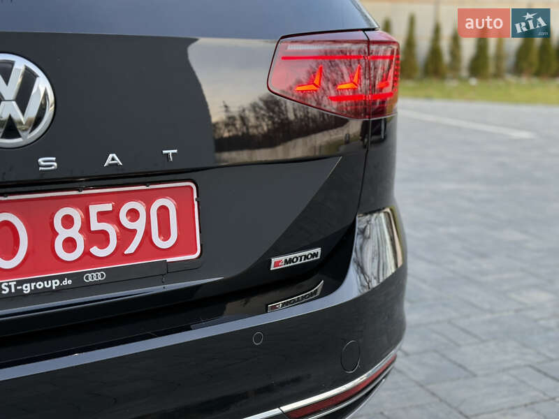 Универсал Volkswagen Passat 2020 в Луцке