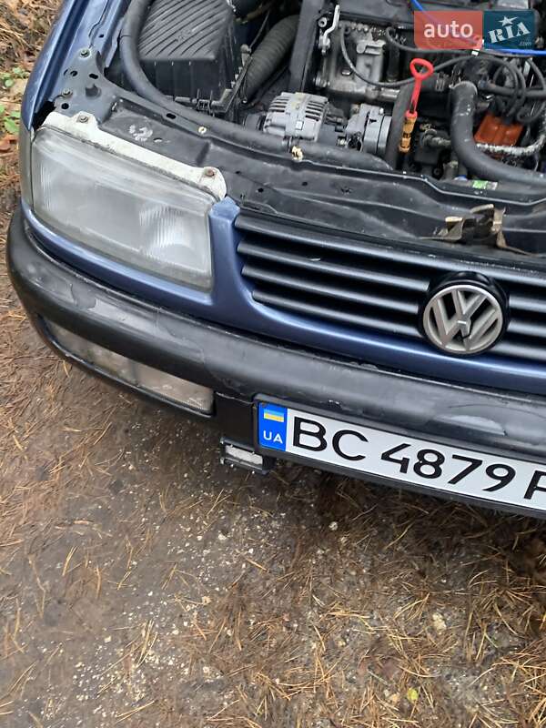Седан Volkswagen Passat 1996 в Кременце фото 14 Седан Volkswagen Passat 1996 в Кременце