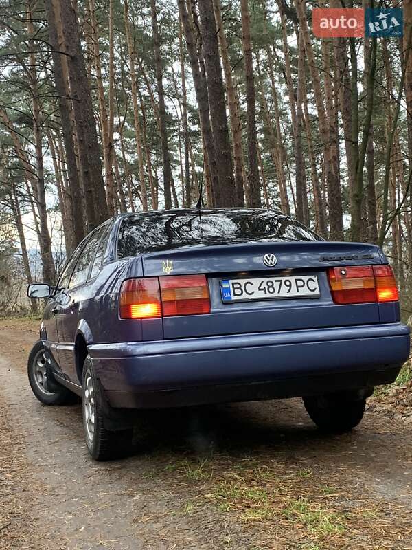 Седан Volkswagen Passat 1996 в Кременце фото 17 Седан Volkswagen Passat 1996 в Кременце