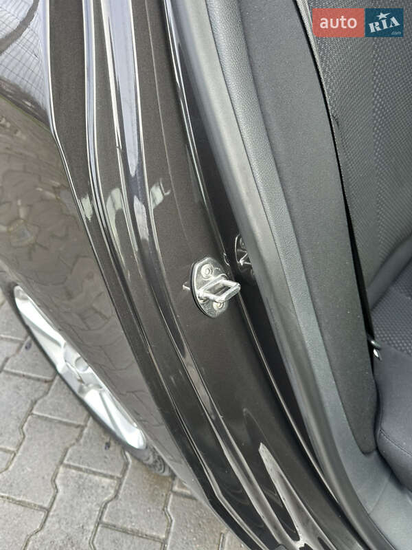 Седан Volkswagen Passat 2008 в Звягеле фото 67 Седан Volkswagen Passat 2008 в Звягеле