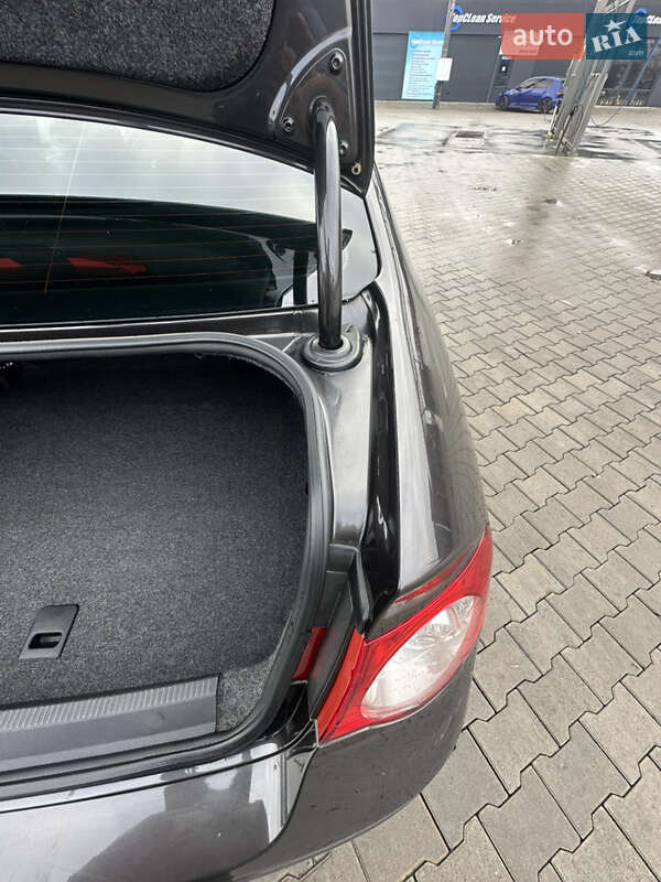 Седан Volkswagen Passat 2008 в Звягеле фото 86 Седан Volkswagen Passat 2008 в Звягеле