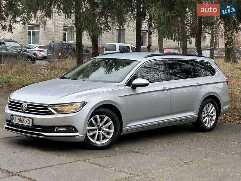 Универсал Volkswagen Passat 2015 в Киеве