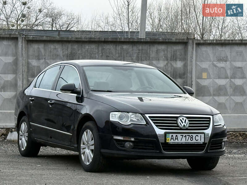 Седан Volkswagen Passat 2007 в Киеве