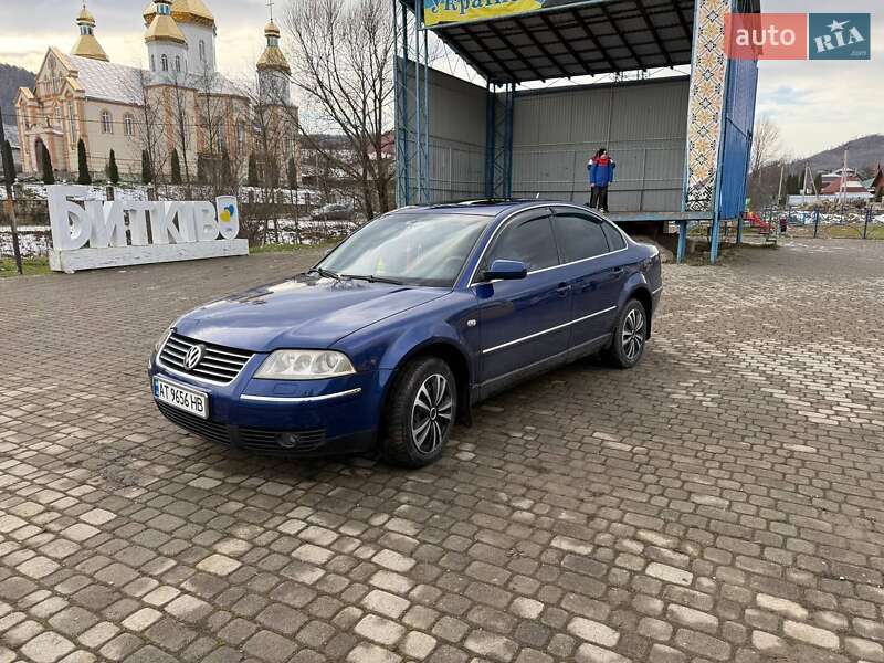 Седан Volkswagen Passat 2002 в Надворной