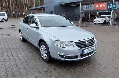 Седан Volkswagen Passat 2008 в Гавриловке