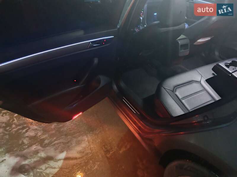 Седан Volkswagen Passat 2012 в Львове фото 6 Седан Volkswagen Passat 2012 в Львове