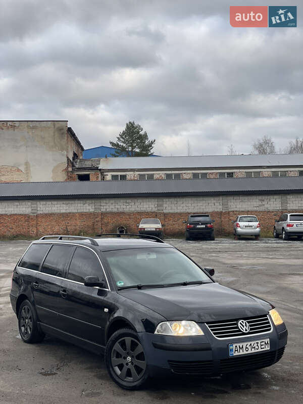 Универсал Volkswagen Passat 2003 в Звягеле фото 2 Универсал Volkswagen Passat 2003 в Звягеле