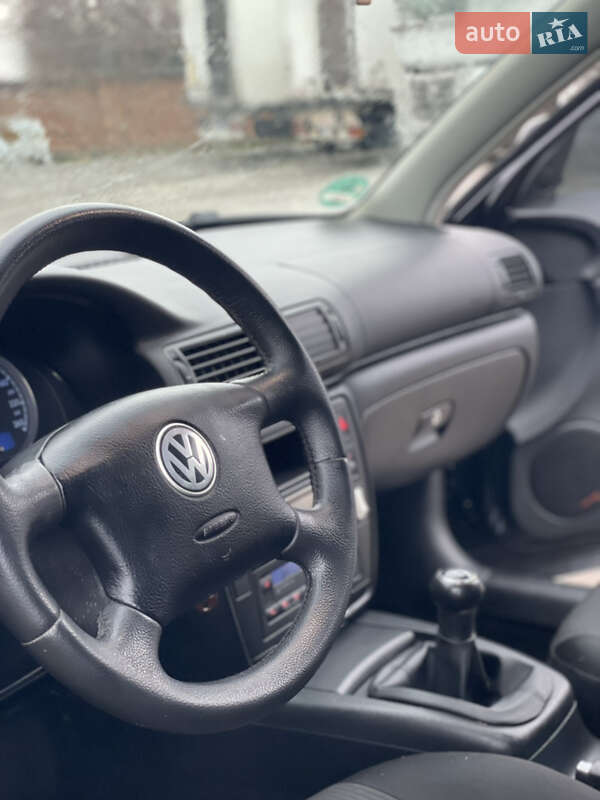 Универсал Volkswagen Passat 2003 в Звягеле фото 7 Универсал Volkswagen Passat 2003 в Звягеле
