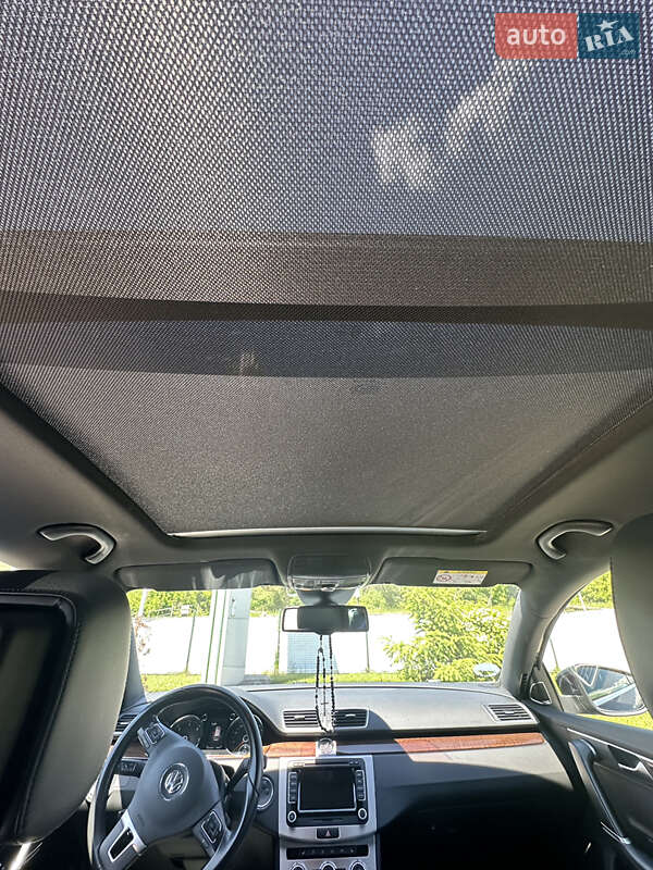 Универсал Volkswagen Passat 2014 в Ивано-Франковске