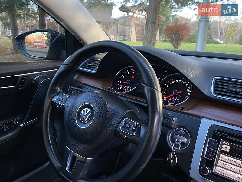 Седан Volkswagen Passat 2014 в Дрогобыче фото 37 Седан Volkswagen Passat 2014 в Дрогобыче