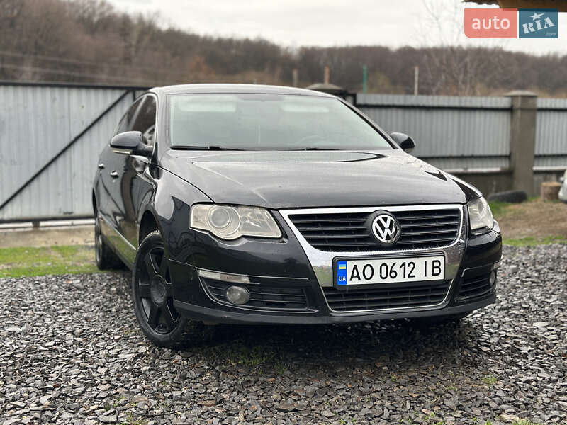 Седан Volkswagen Passat 2006 в Мукачево