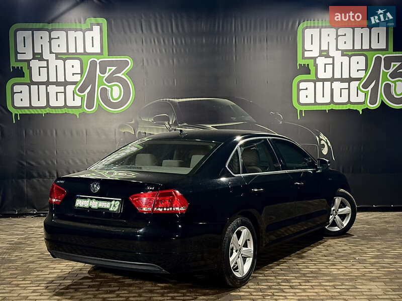 Седан Volkswagen Passat 2015 в Одессе