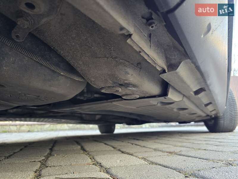 Универсал Volkswagen Passat 2009 в Полтаве фото 176 Универсал Volkswagen Passat 2009 в Полтаве