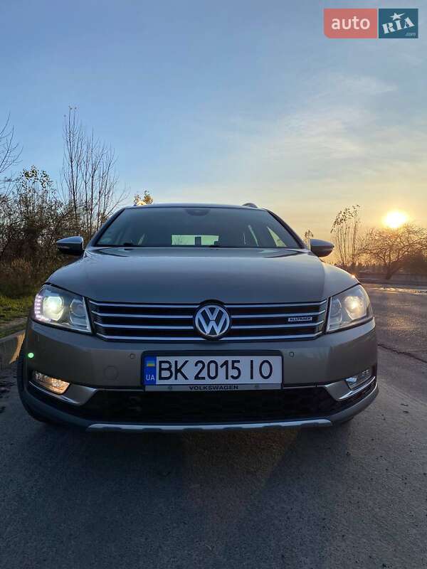 Универсал Volkswagen Passat 2014 в Вараше