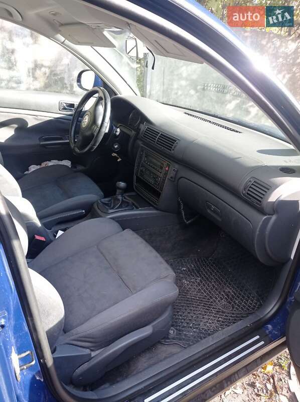 Универсал Volkswagen Passat 2003 в Днепре