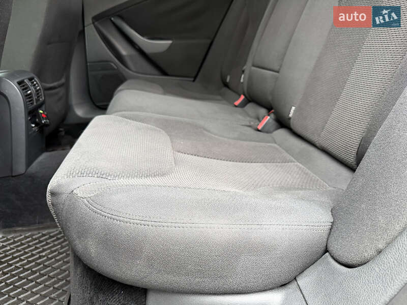 Универсал Volkswagen Passat 2008 в Ровно