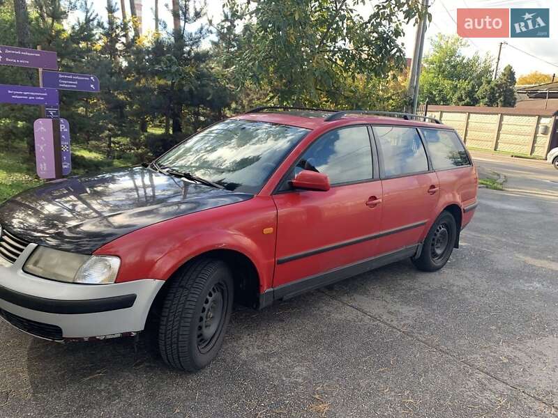 Универсал Volkswagen Passat 1998 в Киеве