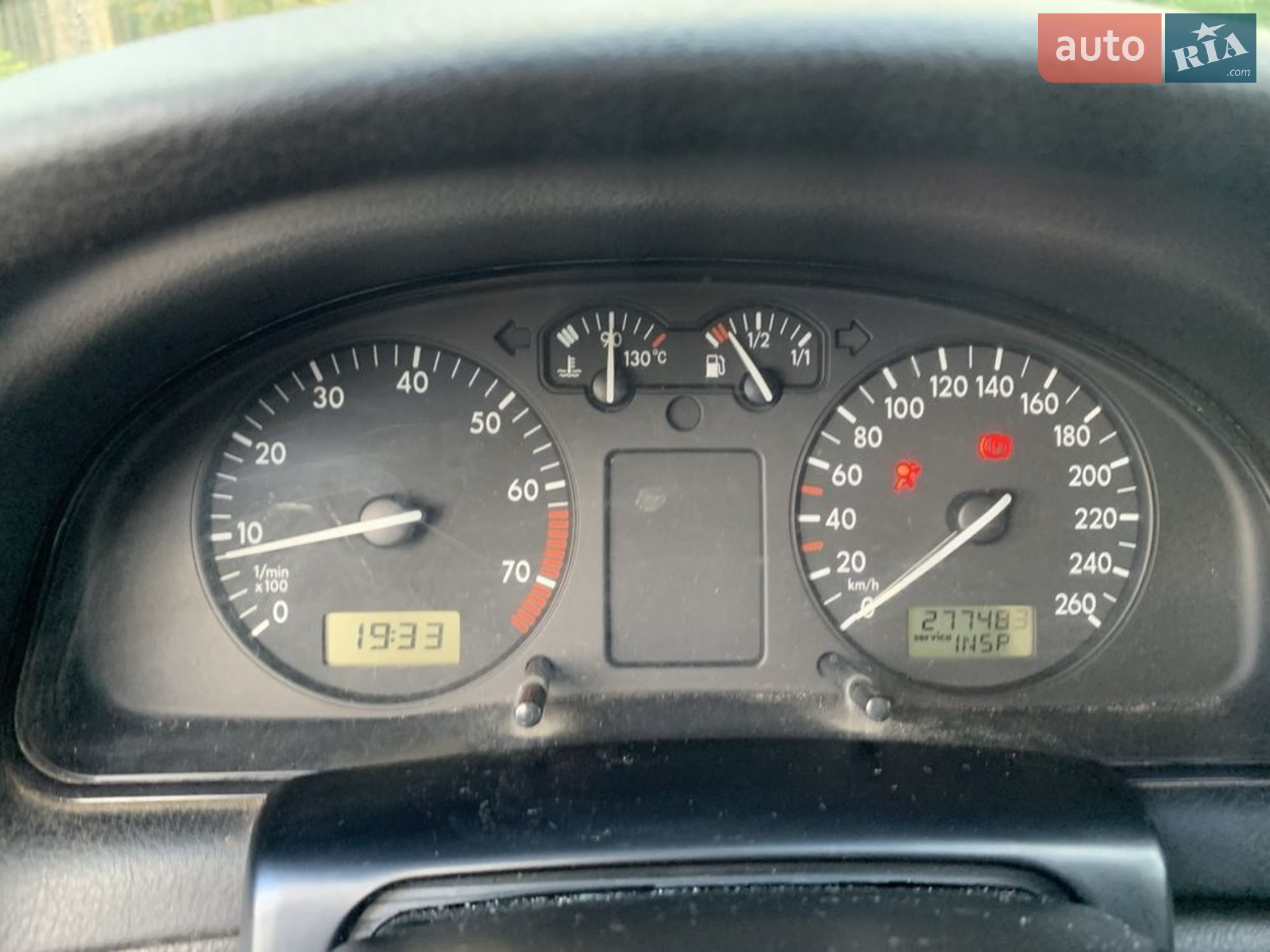 Volkswagen Passat 1998 VIN WVWZZZ3BZWE070109 фото оголошення 4 з 8