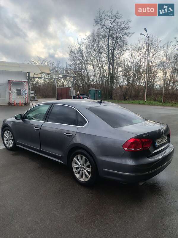Седан Volkswagen Passat 2012 в Бердичеве
