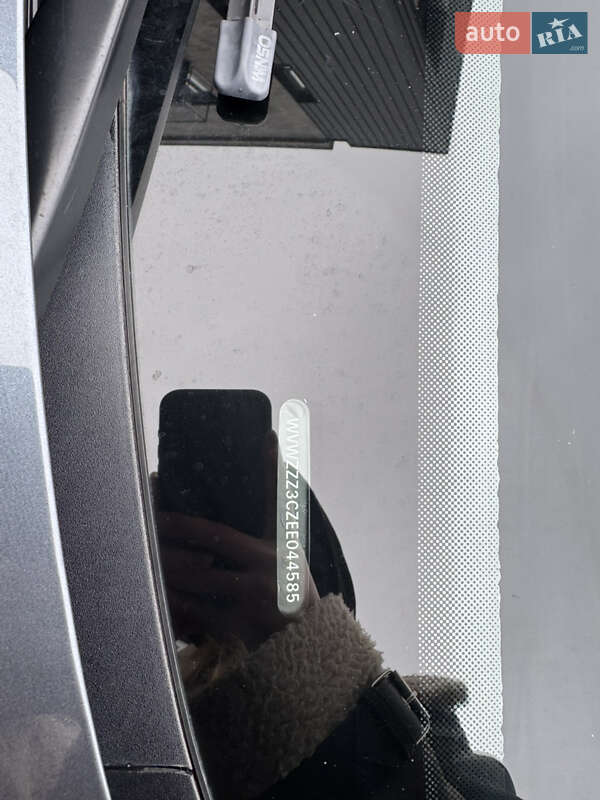 Универсал Volkswagen Passat 2013 в Ивано-Франковске