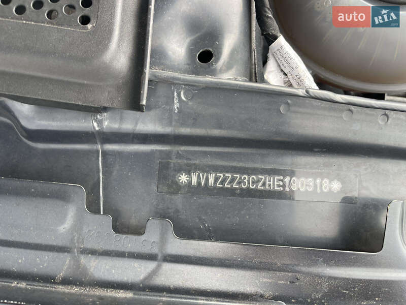 Універсал Volkswagen Passat 2017 в Ужгороді