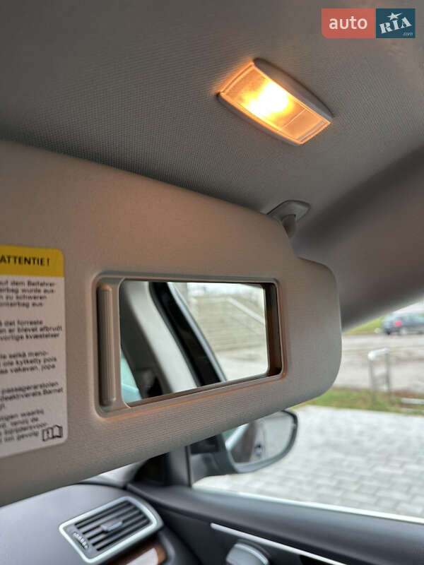 Універсал Volkswagen Passat 2011 в Луцьку