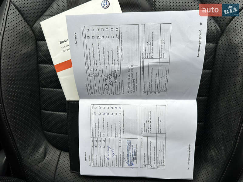 Універсал Volkswagen Passat 2011 в Луцьку