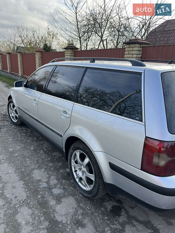 Универсал Volkswagen Passat 2002 в Житомире