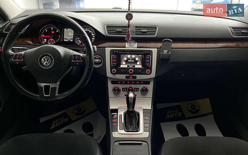 Универсал Volkswagen Passat 2011 в Шептицькому