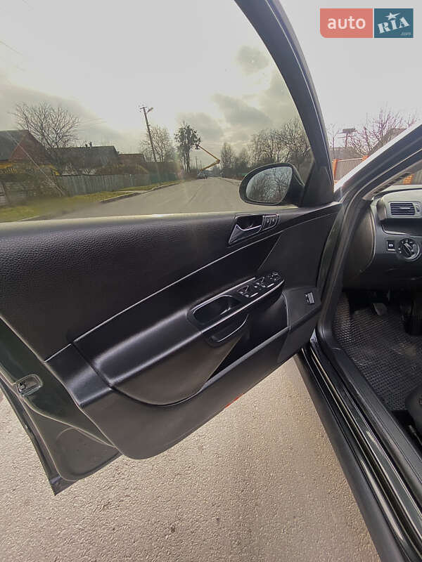 Универсал Volkswagen Passat 2007 в Хмельницком