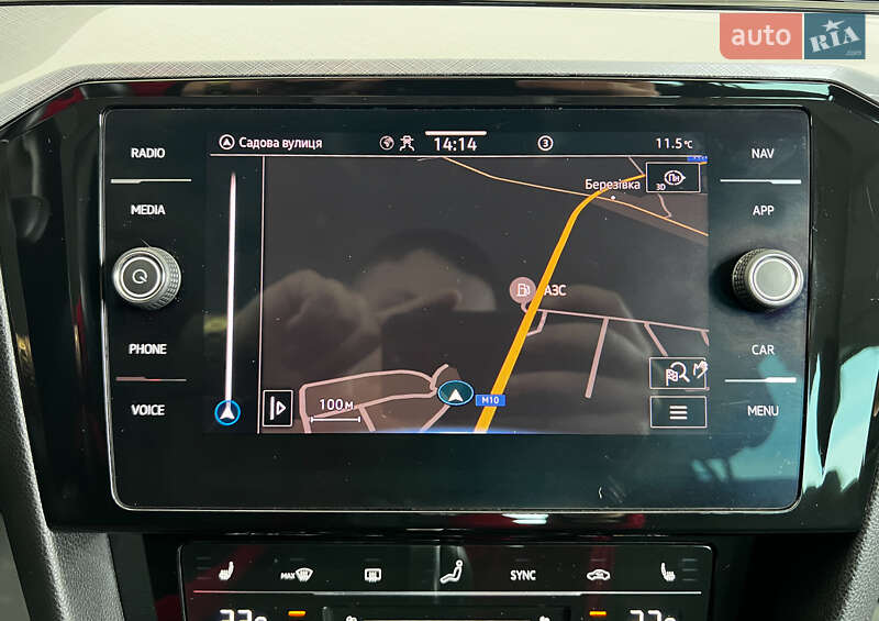 Универсал Volkswagen Passat 2021 в Львове