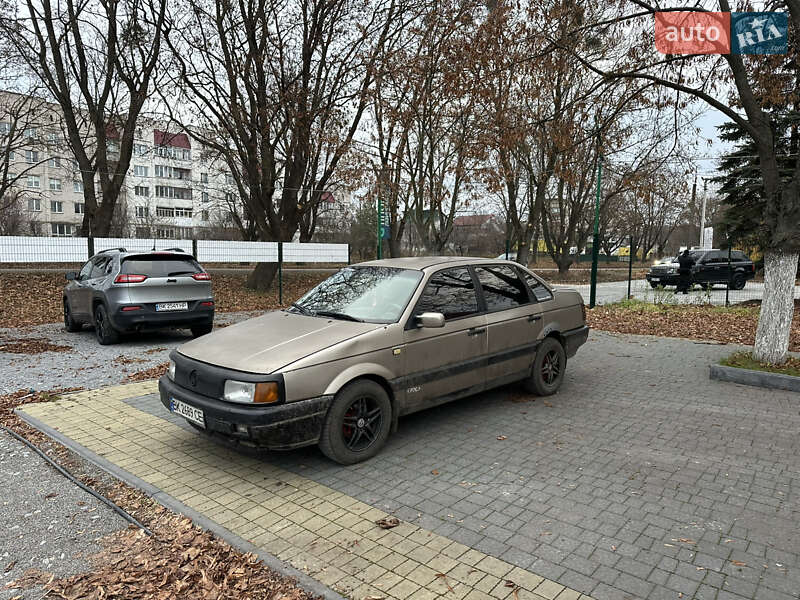 Volkswagen Passat 1988