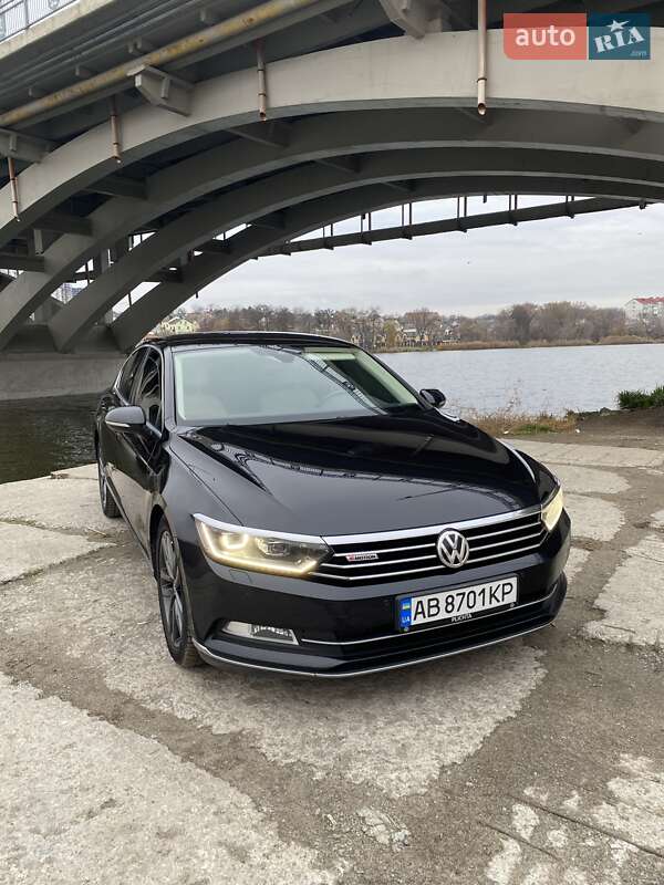 Седан Volkswagen Passat 2015 в Виннице