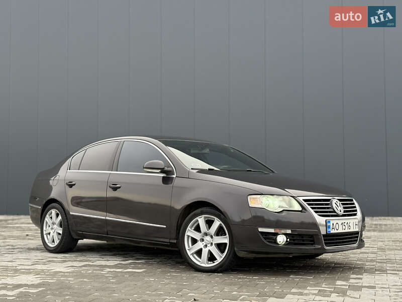 Седан Volkswagen Passat 2006 в Мукачево