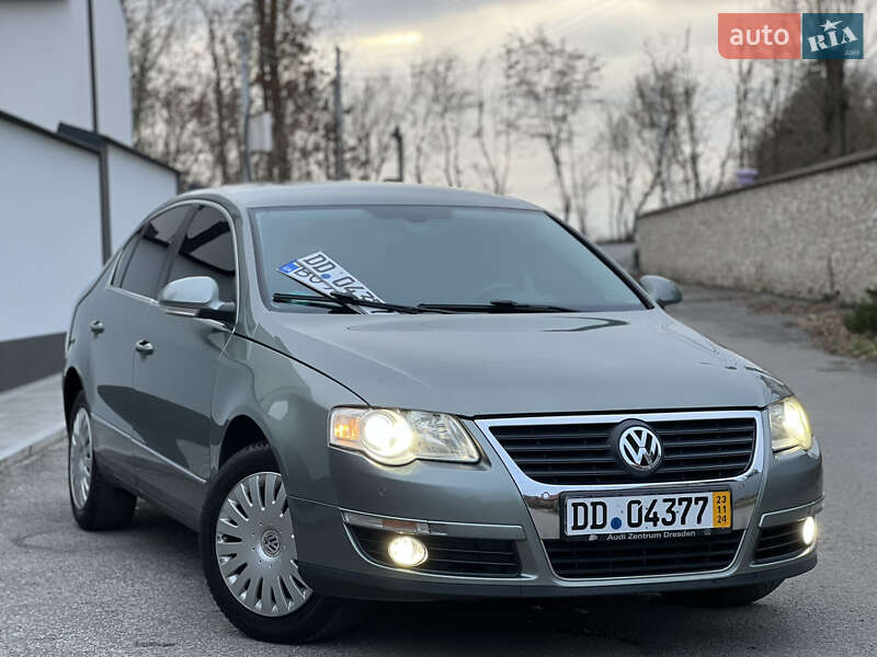 Седан Volkswagen Passat 2006 в Тернополе