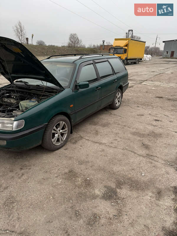 Универсал Volkswagen Passat 1994 в Днепре фото 2 Универсал Volkswagen Passat 1994 в Днепре